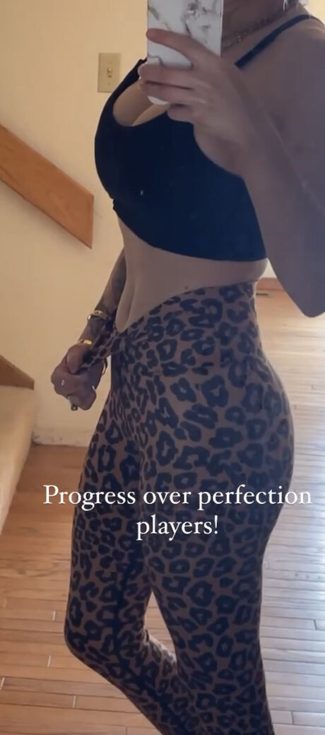 Wifespot pornstar naked pictures