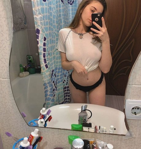 Sluzaika hd pornstar archive