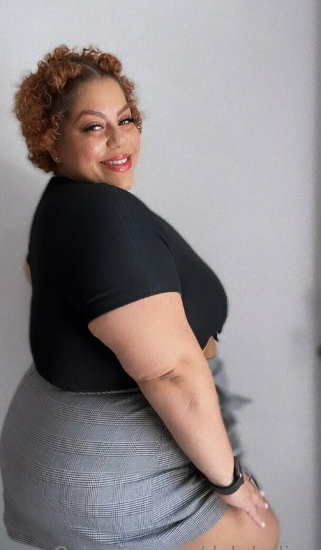 debdarling best model picture