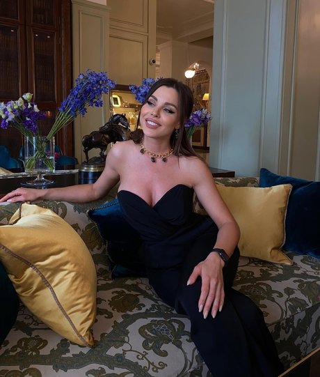 Lybov Kalish model naked pics