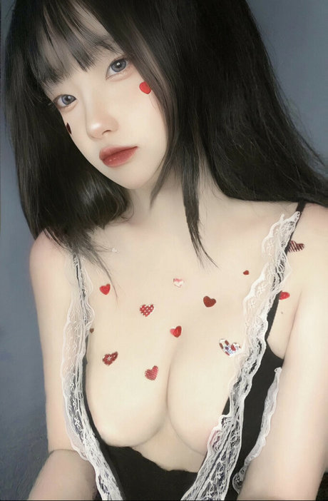 byzeko 02 beautiful model pic