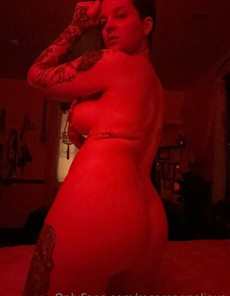 Rosa Magnolia nudes actress img