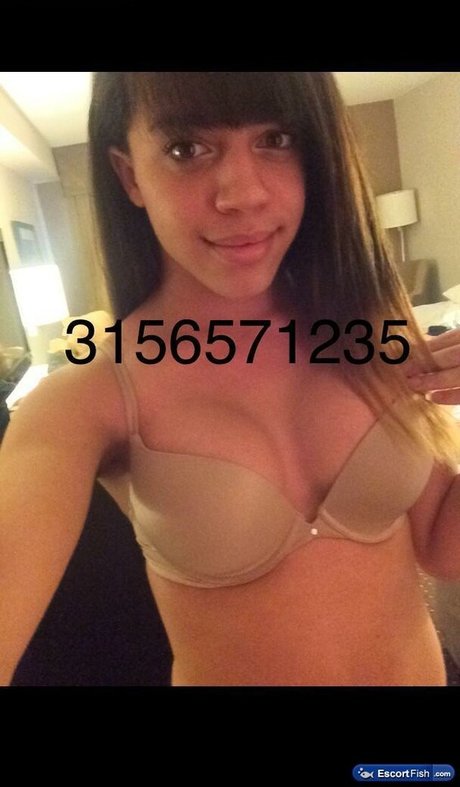 Andrea Anaconda pornstar pretty archive