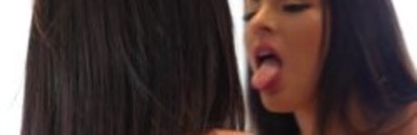 Bellada Semana hot model gallery