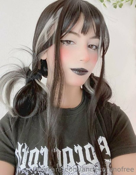 annekuronofree model art archive