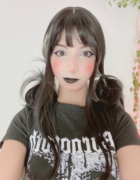 annekuronofree pretty pornstar images