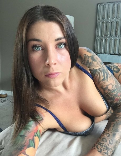 felicityfeline star art photos