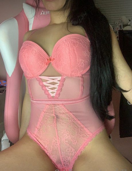 pearlylily top model photo