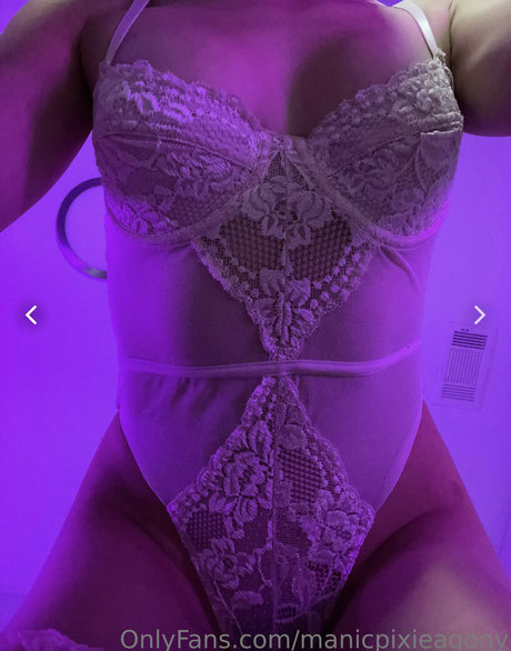 manicpixieagony nudes star images