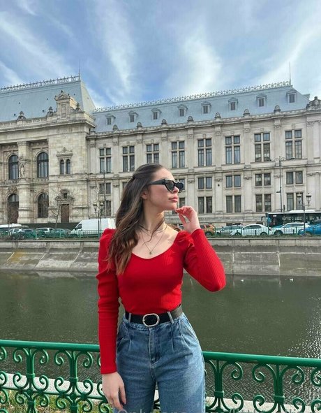 lilu20 actress photo