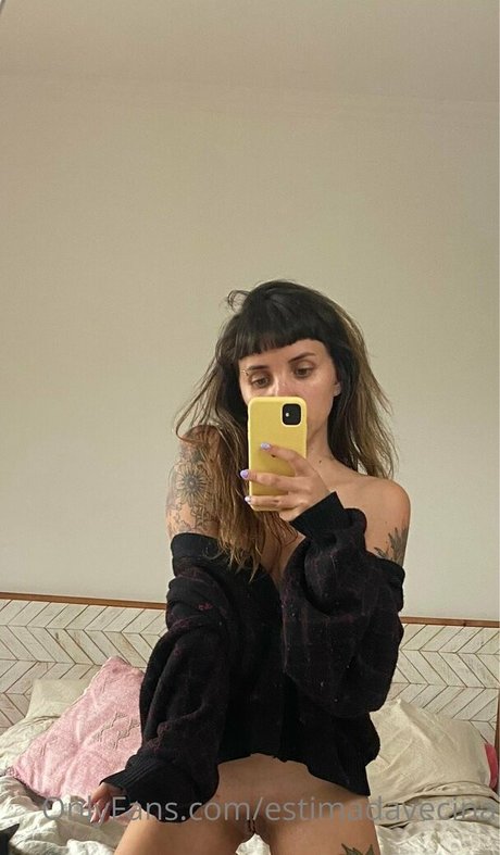 estimadavecina model pretty archive