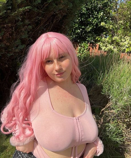 Meganlmack5 adult model pictures