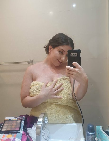 nikkadance art model pictures