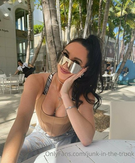 elleventures star beautiful gallery