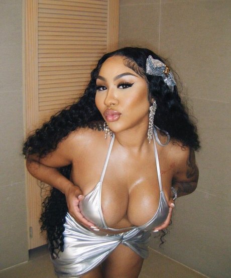 mature hairy pussy onlyfans sexy nude photos