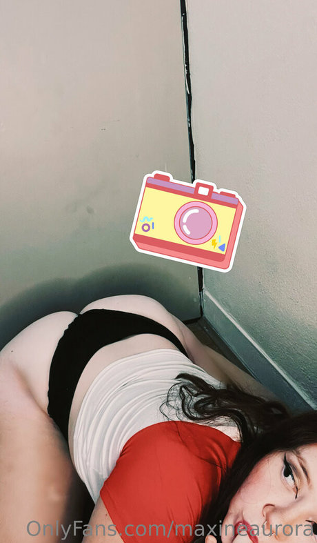 maxineaurora pornstar beautiful images