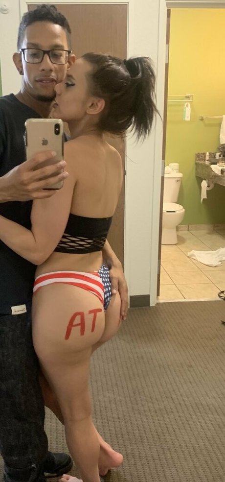 officialmariajade adult actress photo