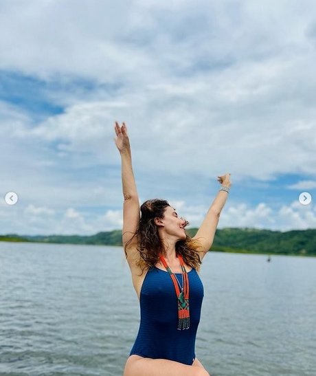 Paola Carosella art star gallery