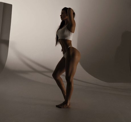 Dasha Semenova star erotic picture