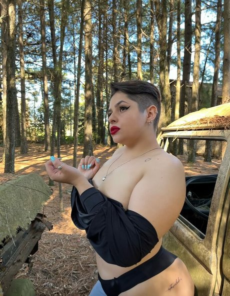 Eliane Araujo exclusive actress photos