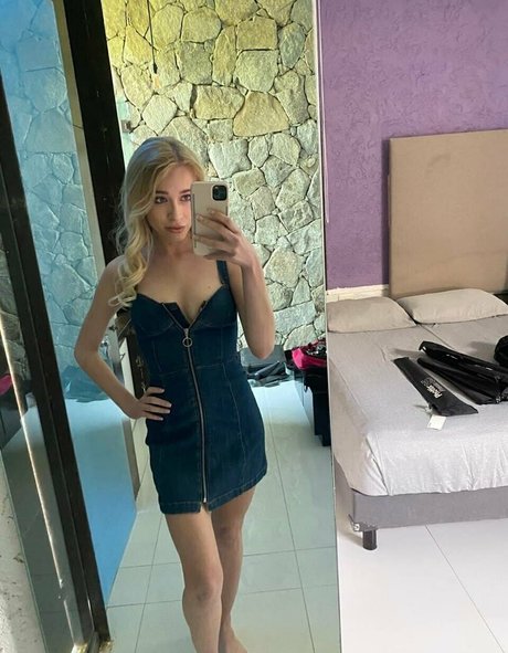 rileyannemodel top pornstar picture