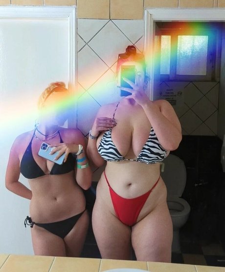 Scoopy pornstar erotic archive