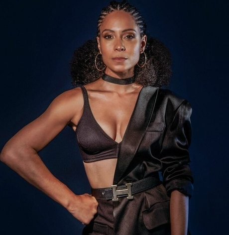 Cinnara Leal nude actress archive