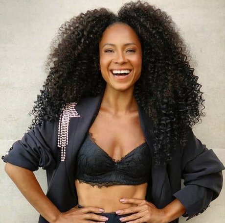 Cinnara Leal model porn archive