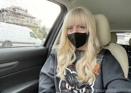 caroliiiiine pornstar nudes galleries