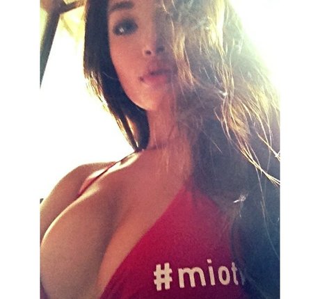 Naomi Black high quality actress picture