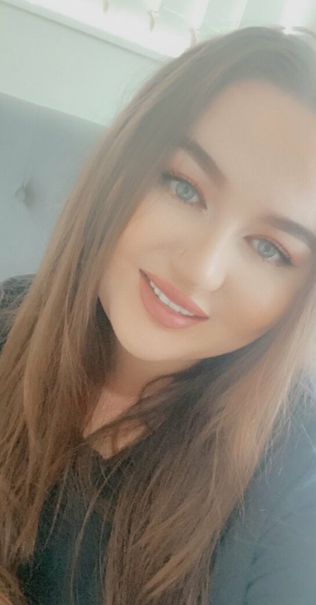 nikibix star erotic img