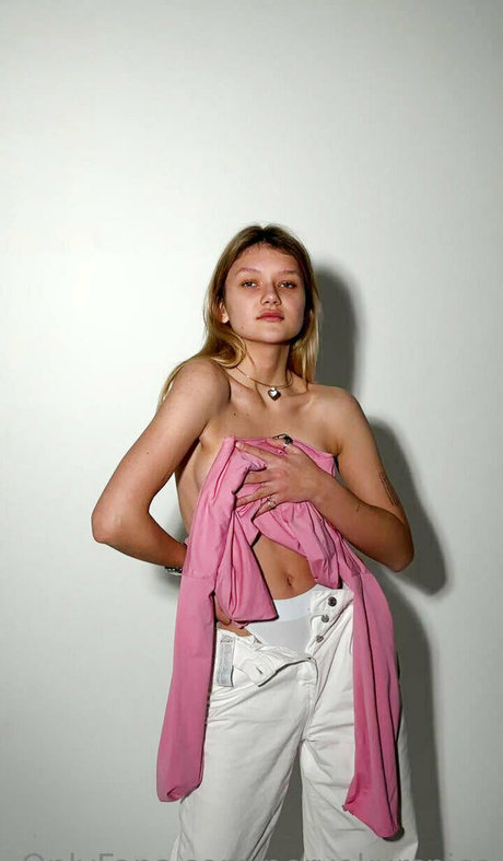 pervokursnica high quality actress pictures