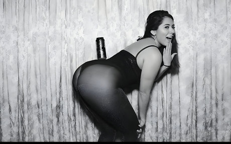 Vivi Alto model xxx img