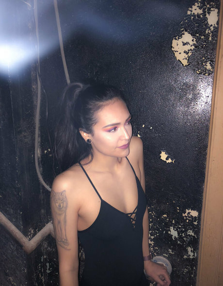 rainin falls actress img