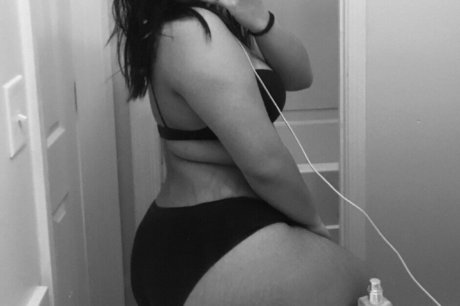 Rosaphy Rxsekiss star beautiful galleries