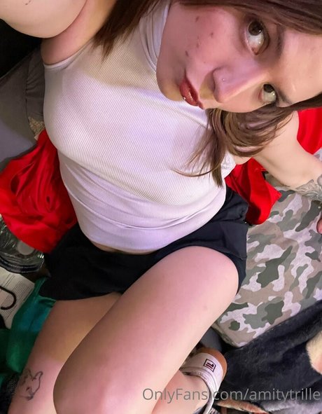 amythrill model nudes image