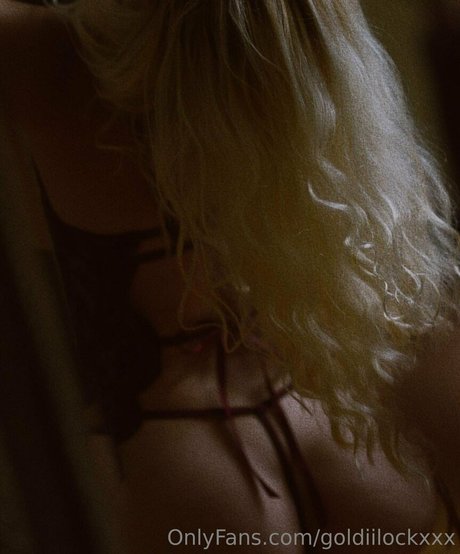 goldiilockxxx art actress photos