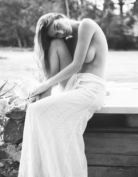 Lena Bussolino star perfect image