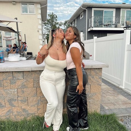 Jolieboero high quality pornstar pictures