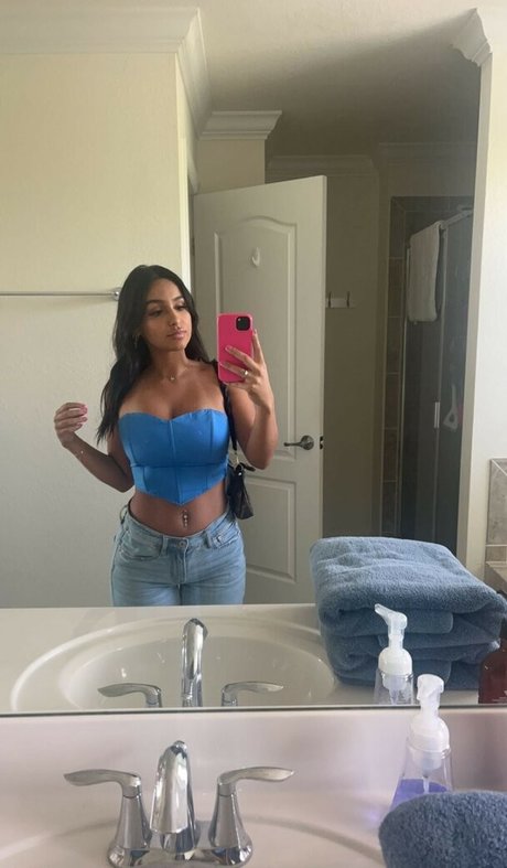 Emma Petisco free actress pictures