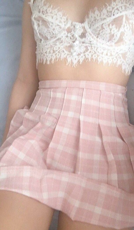 gbrllareis star sexy pic