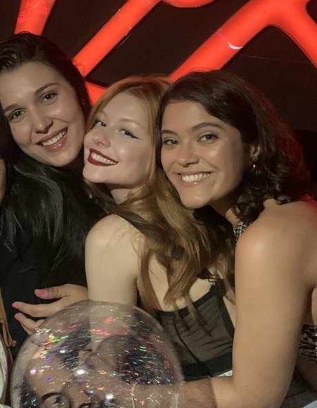 gbrllareis star art pics