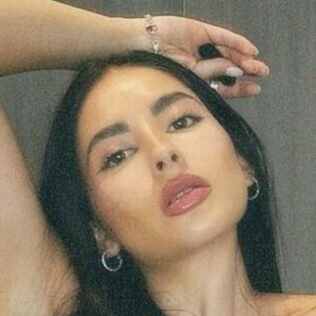 Osiris Mendez exclusive actress pics