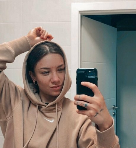 iam didi pornographic actress photos