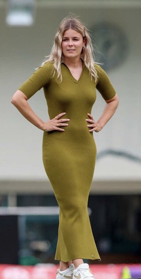 Alex Hartley Cricket star hd gallery