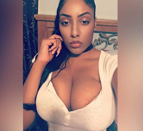 foxximami nice pornstar photos