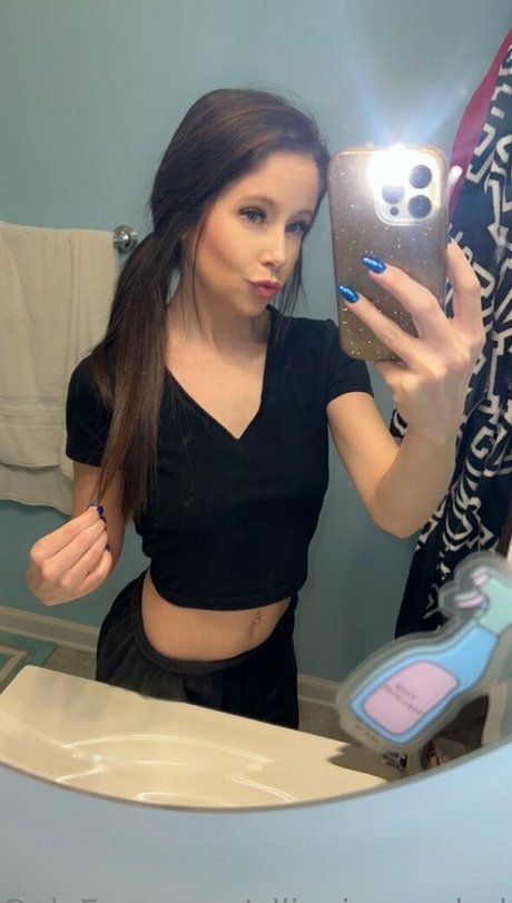 thealliepaigefree sex actress picture