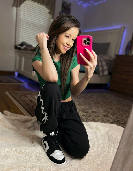 thealliepaigefree porn model galleries