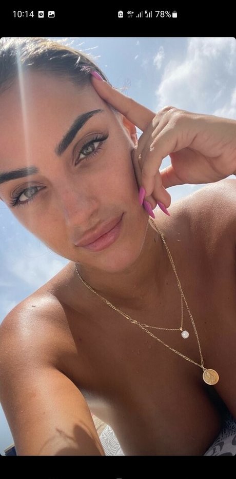 Andrea bepe nude model photos