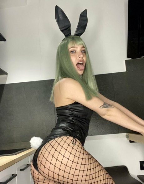 lorawolfy perfect actress pics